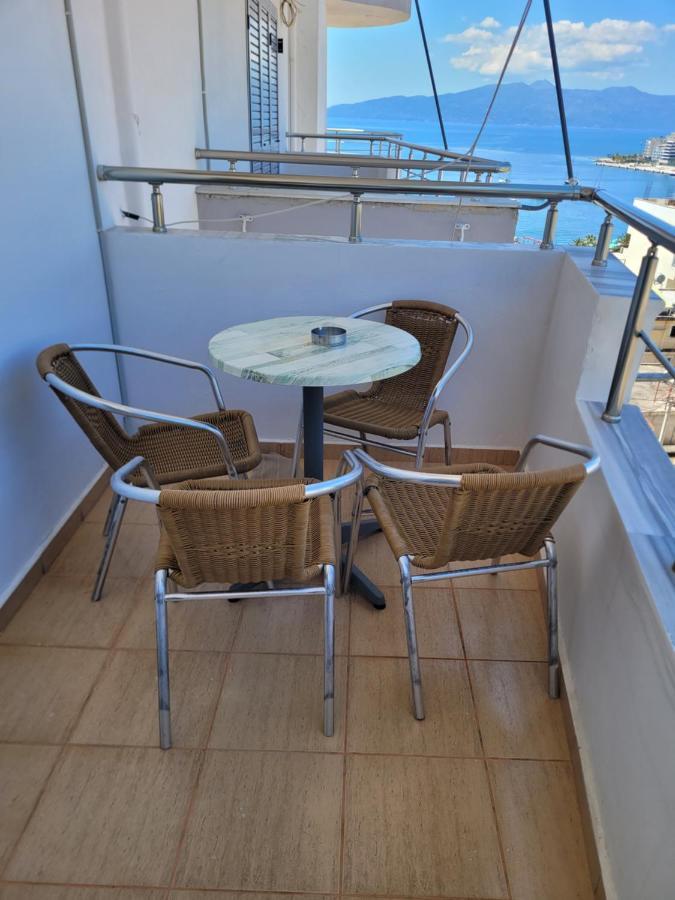 Marina Apartment Sarandë Exterior foto